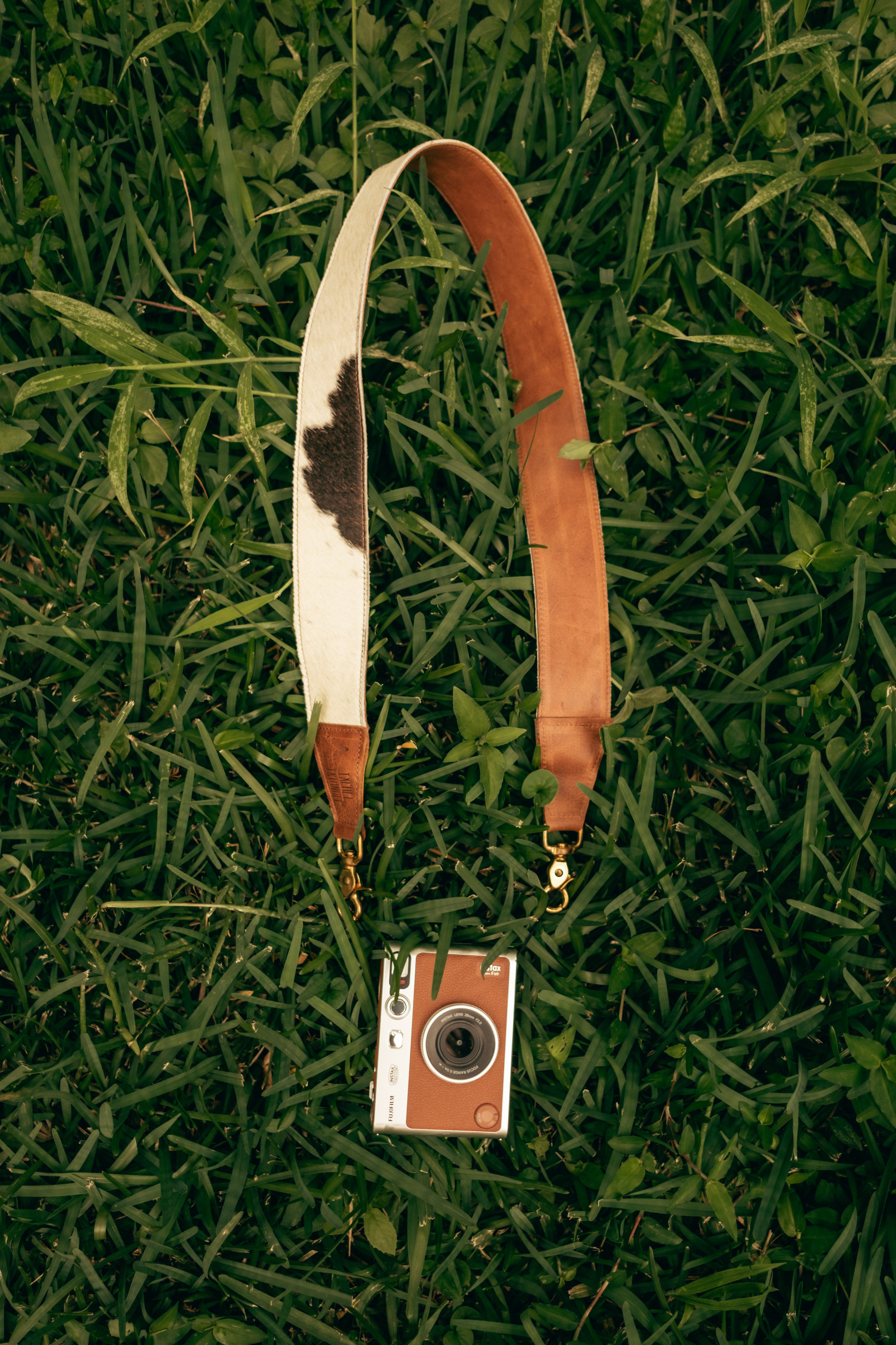 Hair on Hide strap - IXCHELTRIANGLE