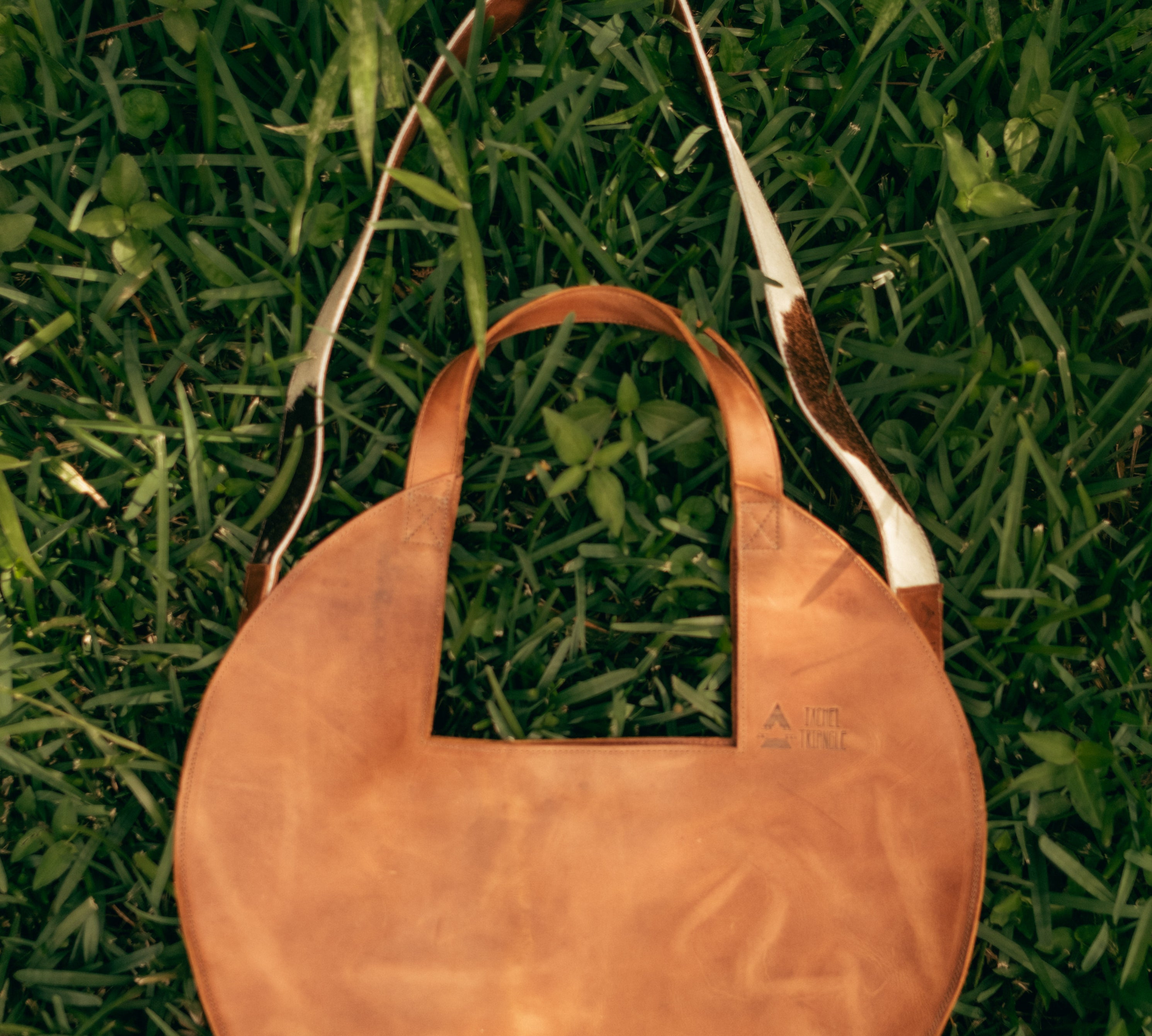 Hair on Hide strap - IXCHELTRIANGLE