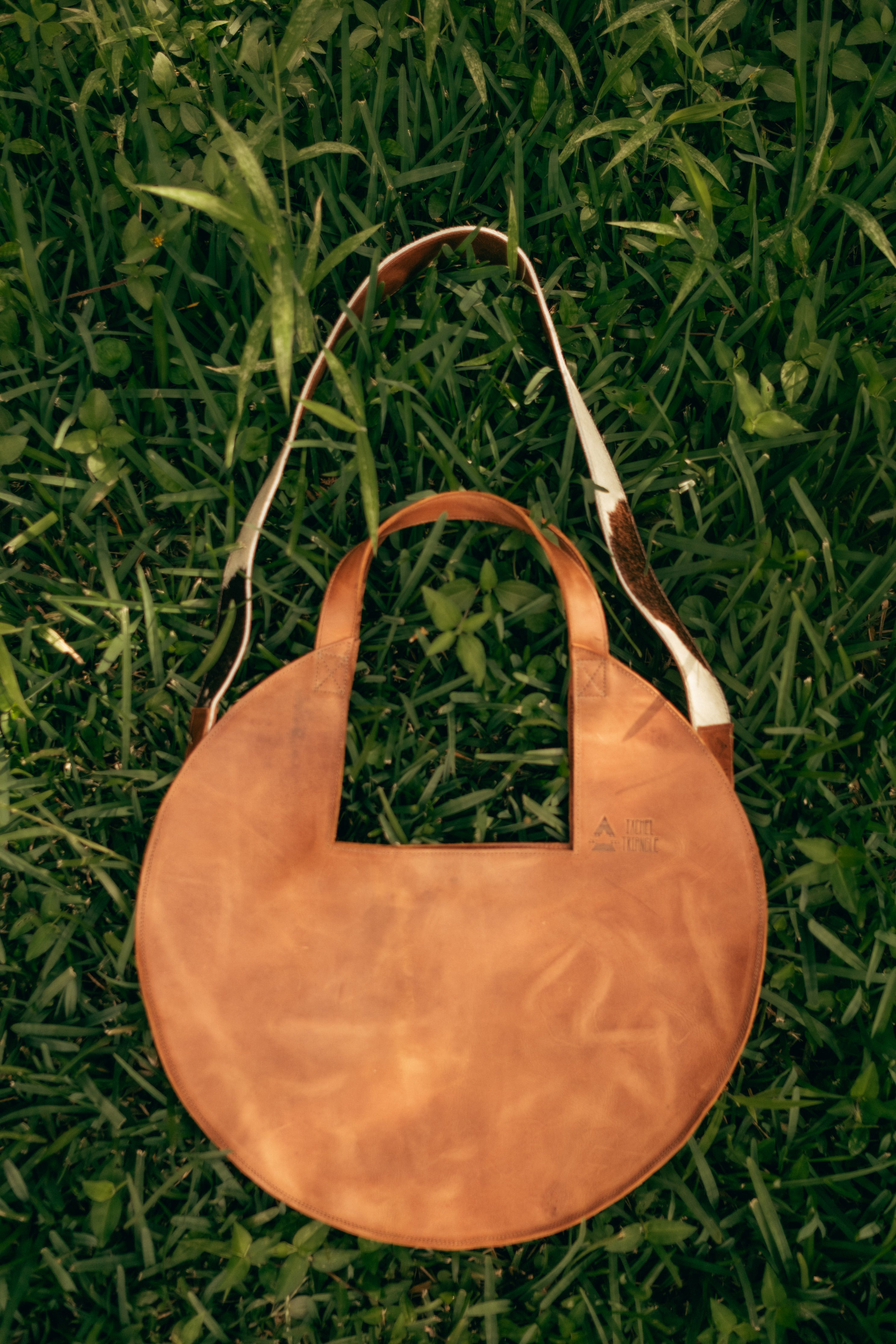 Hair on Hide strap - IXCHELTRIANGLE