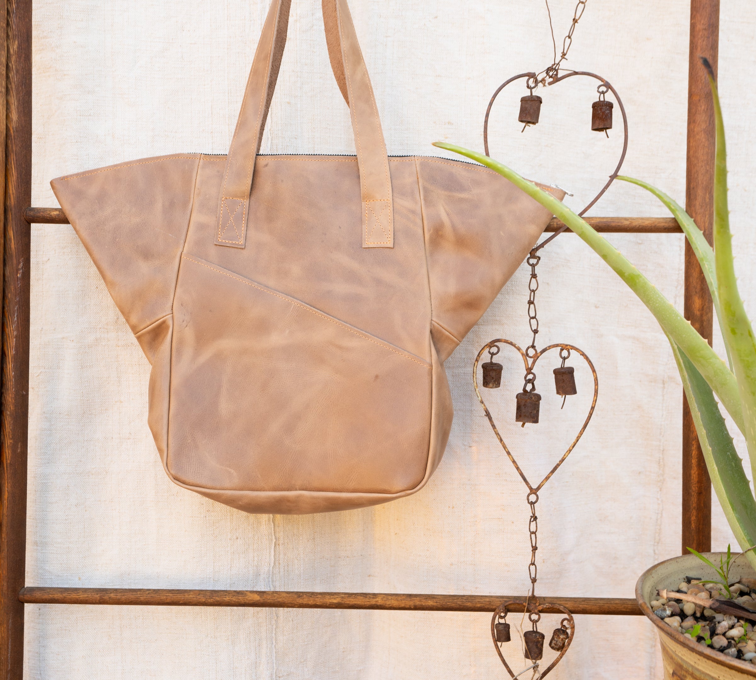 Winged - IXCHELTRIANGLE