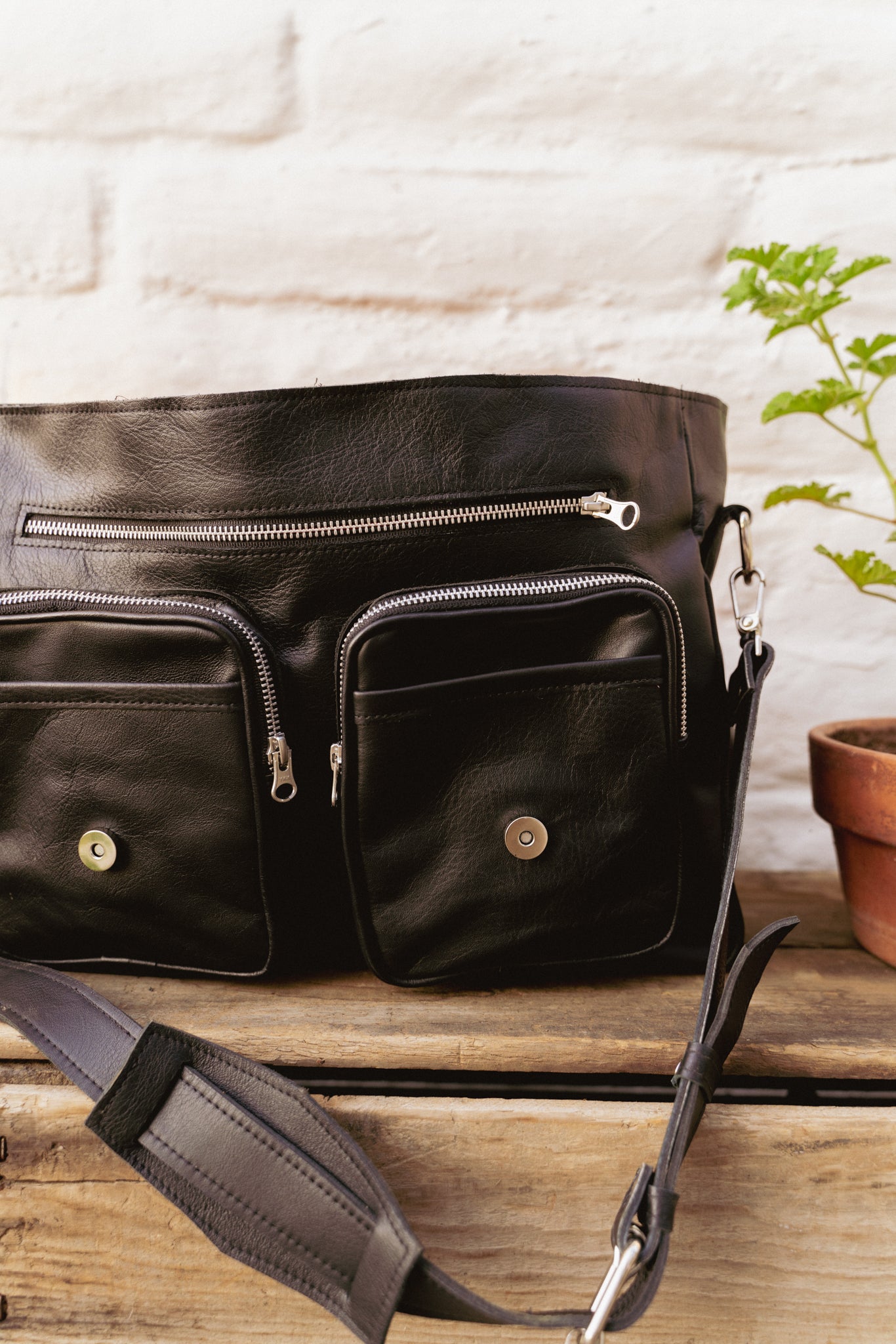 K'at Camera Bag - IXCHELTRIANGLE